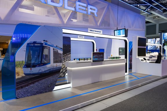 Exponat auf dem Messestand der Firma Stadler auf der Innotrans 2026 in Berlin